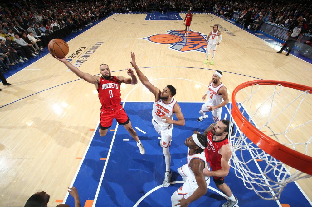 百年传统断裂：英超节礼日仅剩一场，商业赛程压倒历史（传统生变：英超节礼日仅余一战，商业考量凌驾于历史）