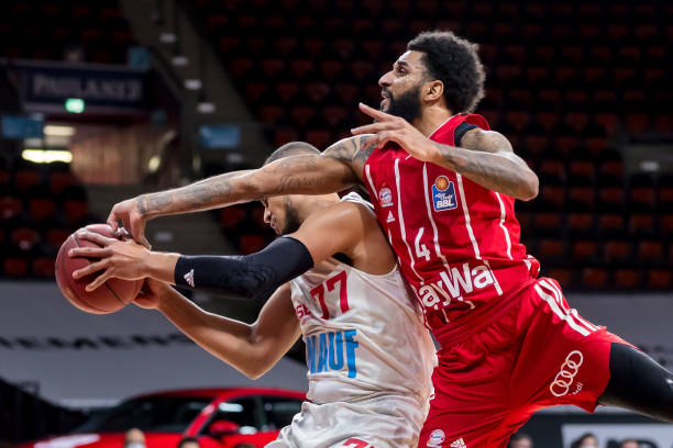 向本土化小 向本土化小